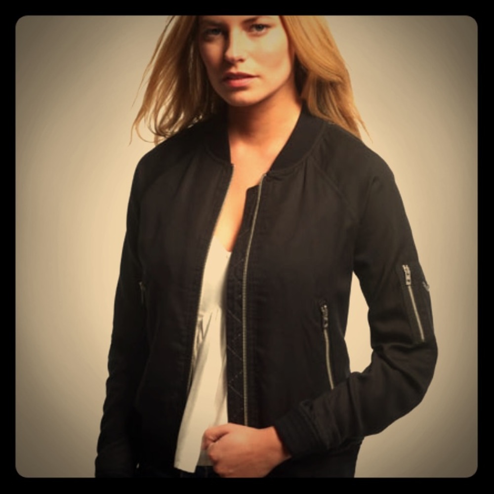 Superdry Bomber Jacket NWT